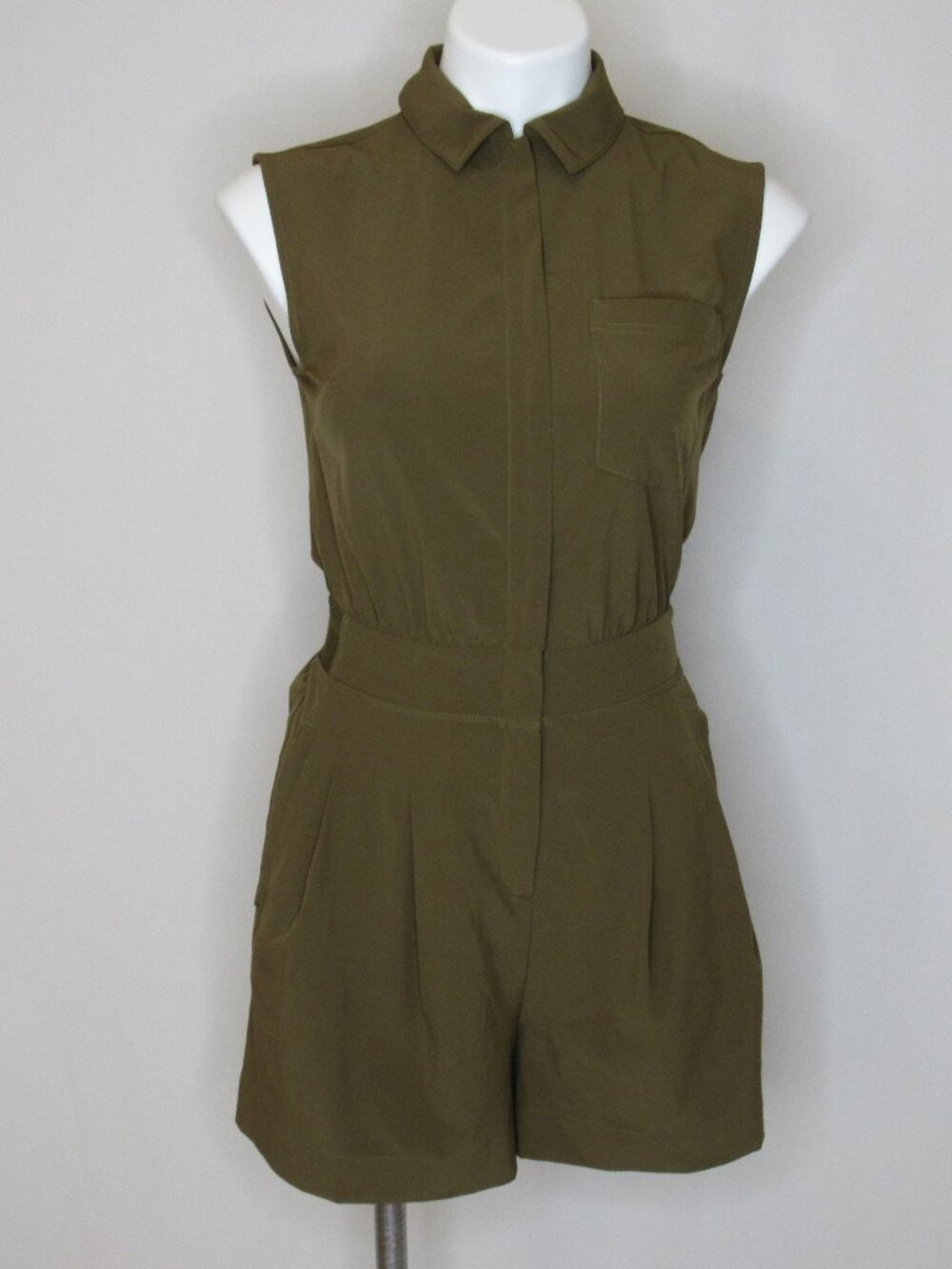 Athleta Olive Green BROOKLYN Short Romper Women's 0